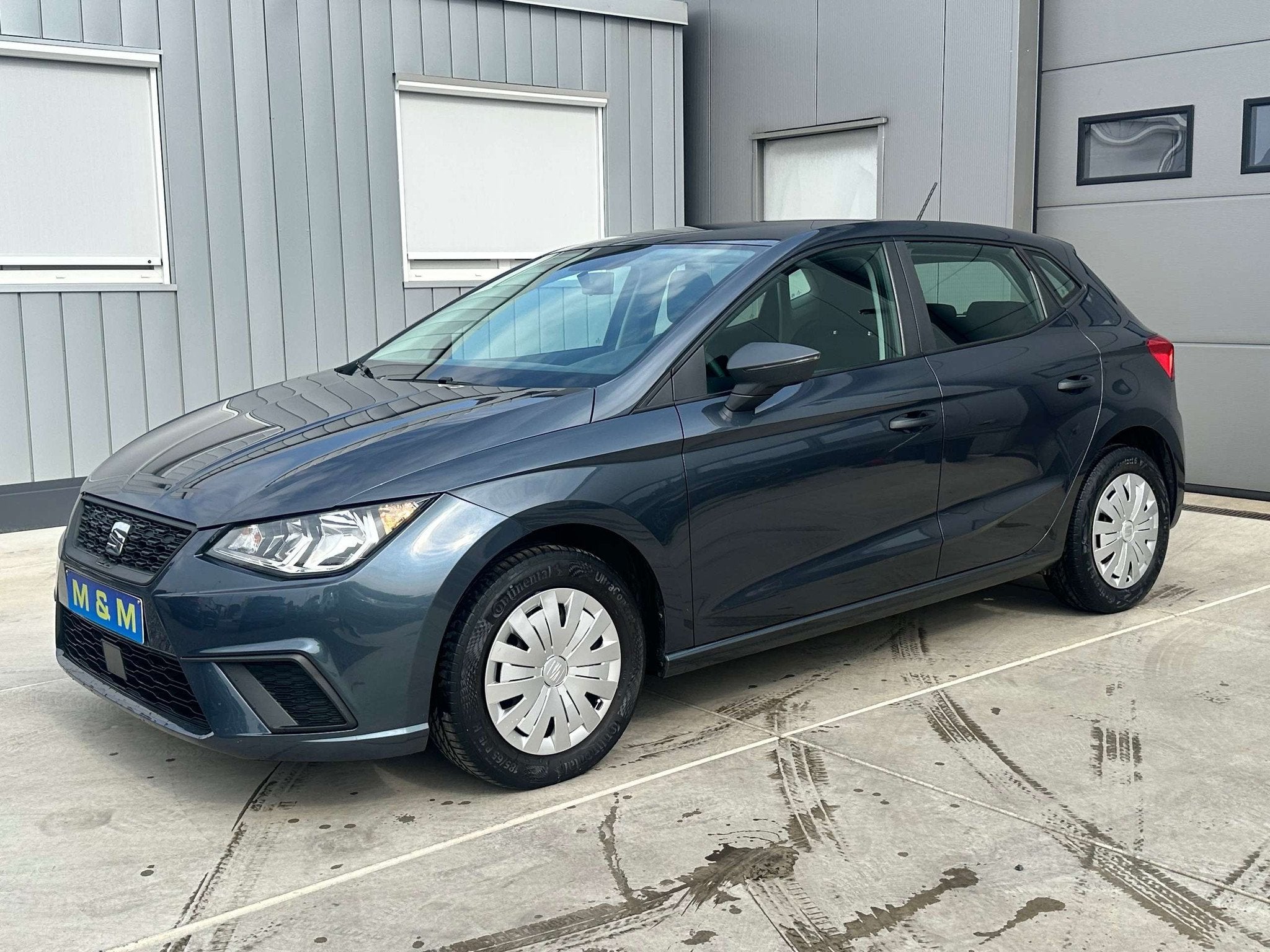 Seat Ibiza Ibiza 1.0i MPI * 12 M Garantie *, Stof, Gebruikt, Bedrijf, Onderhoudsboekje