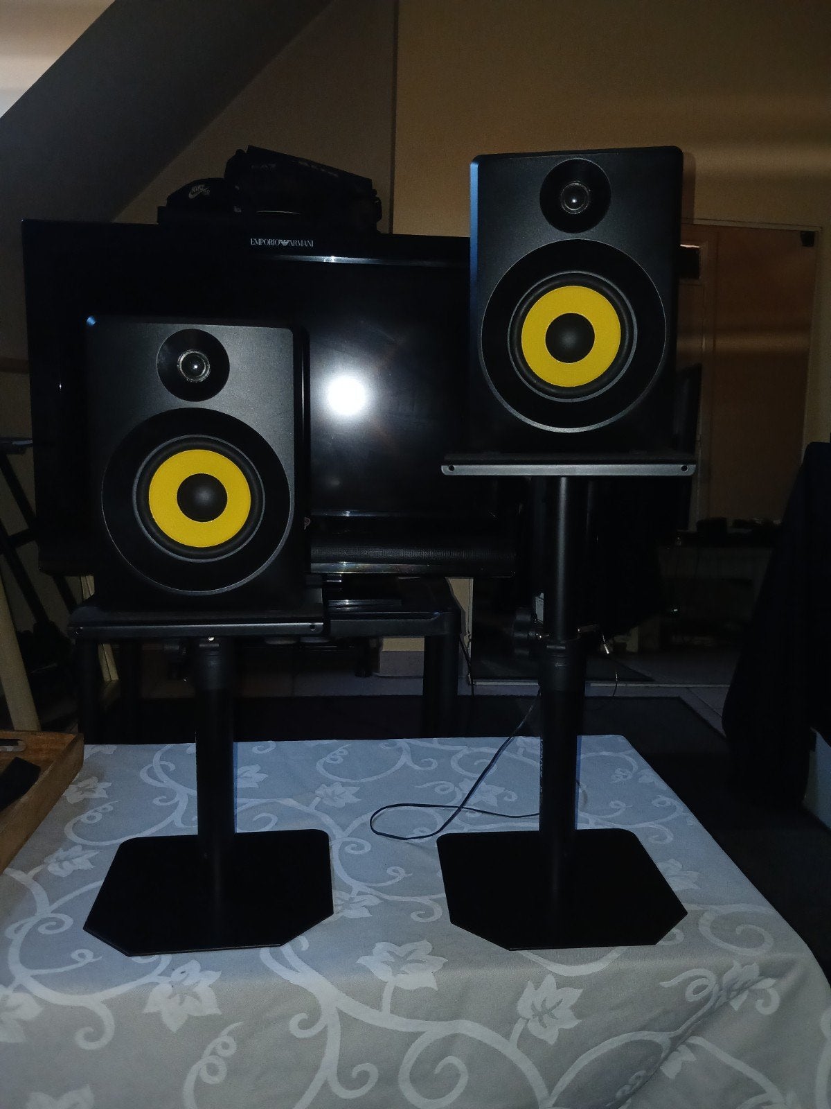 DJ studio boxen met grond  hoge en tafel lage steunen, Audio, Tv en Foto, Ophalen