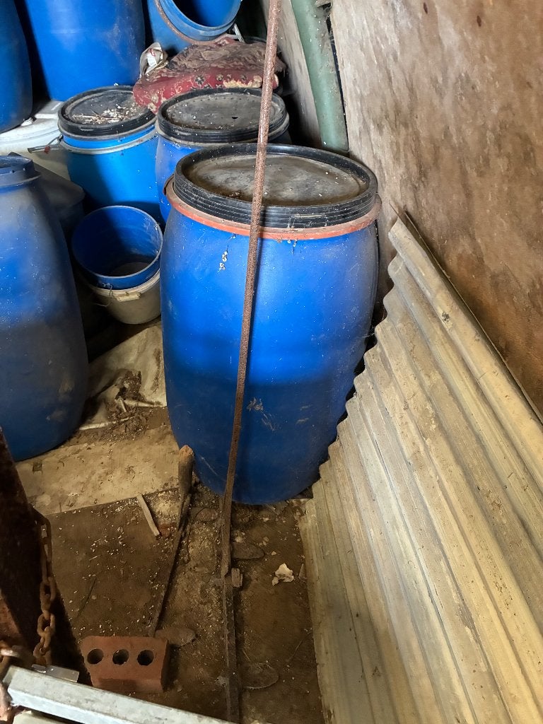 Tonneau 200L, Enlèvement, Utilisé