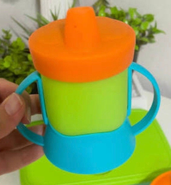 Tupperware antilekbeker / tuitbeker met handvatten, Overige merken, Verzenden, Nieuw, Drinkbeker