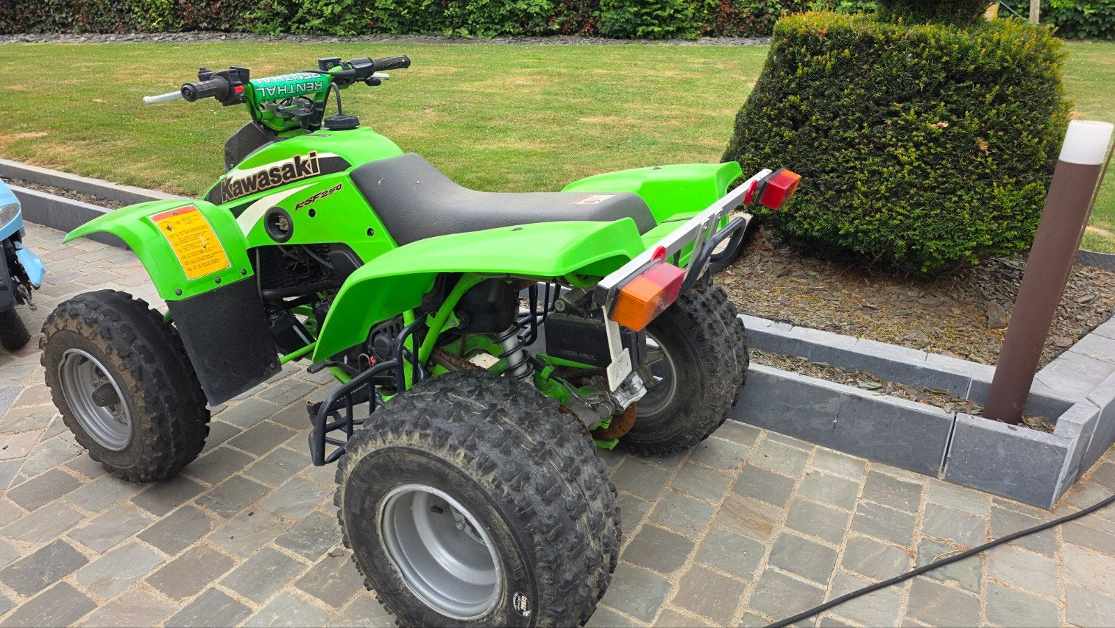 Quad Kawasaki KSF 250, 250 cc, Gebruikt, Schijfrem, Kawasaki