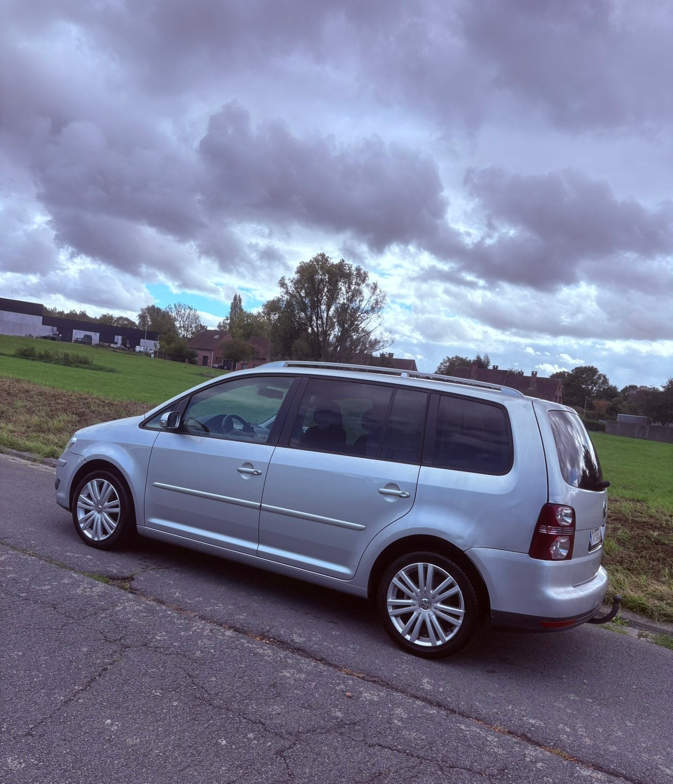 Volkswagen touran 1.4 tsi benzine 2008 automaat 140pk, Auto's, Automaat, 105 kW, Particulier, Euro 4