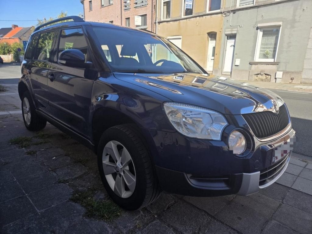 Skoda yeti 1 4i essence euro5 model 2012 2pro neuf, Autos, Euro 5, Achat, Entreprise, Essence