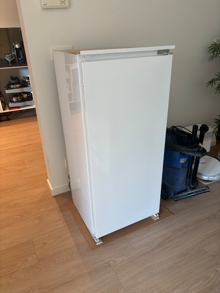 Inbouwkoelkast Whirlpool, Ophalen, 120 tot 140 cm, 45 tot 60 cm, Zonder vriesvak