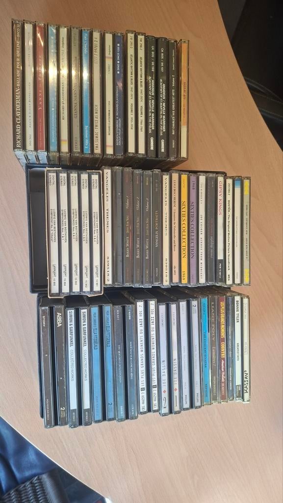 Lot 50 CDs – tout genre – petit prix