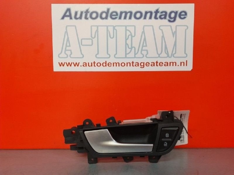 PORTIERGREEP BUITEN LINKS VOOR Audi A4 Avant (B8), Audi, Audi AG, Gebruikt, Auto-Union-Straße  1,
85057  Ingolstadt, DE