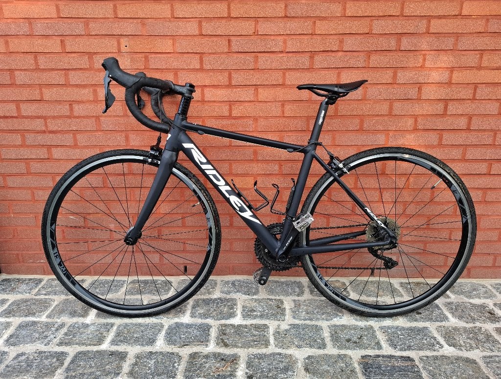 Koersfiets Ridley Fenix als nieuw xxs 105, Vélos & Vélomoteurs, Vélos | Vélos de course, Autres marques, Frein sur jante, Comme neuf