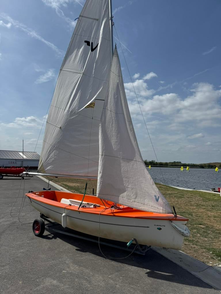 Vaurien van polyester uit 1980, Watersport en Boten, Open zeilboten, Ophalen, Zo goed als nieuw