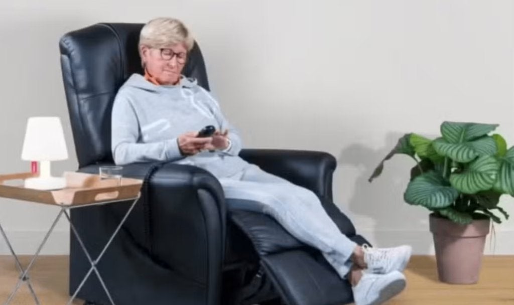 Elektrische relaxzetel met liftfunctie, Enlèvement, Utilisé