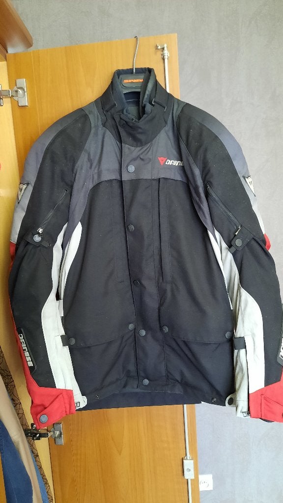 Dainese motorvest D-Dry maat 48, Motoren, Kleding | Motorkleding, Dainese, Jas | textiel, Dames, Ophalen of Verzenden