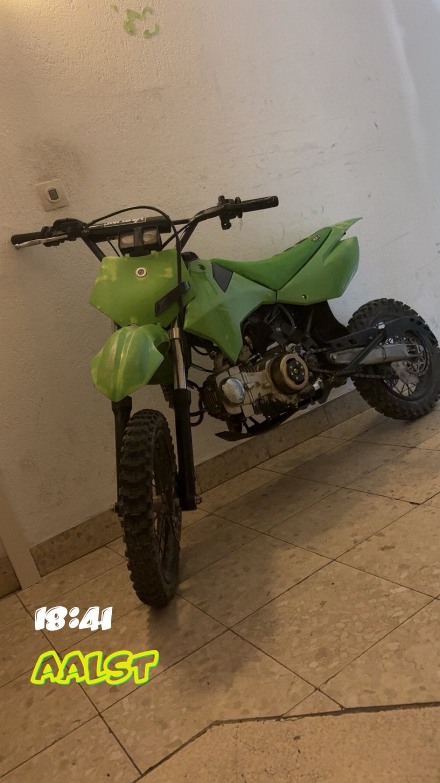 Pitbike 140cc lees beschrijving moet weg, Ophalen, Zo goed als nieuw, Pitbike