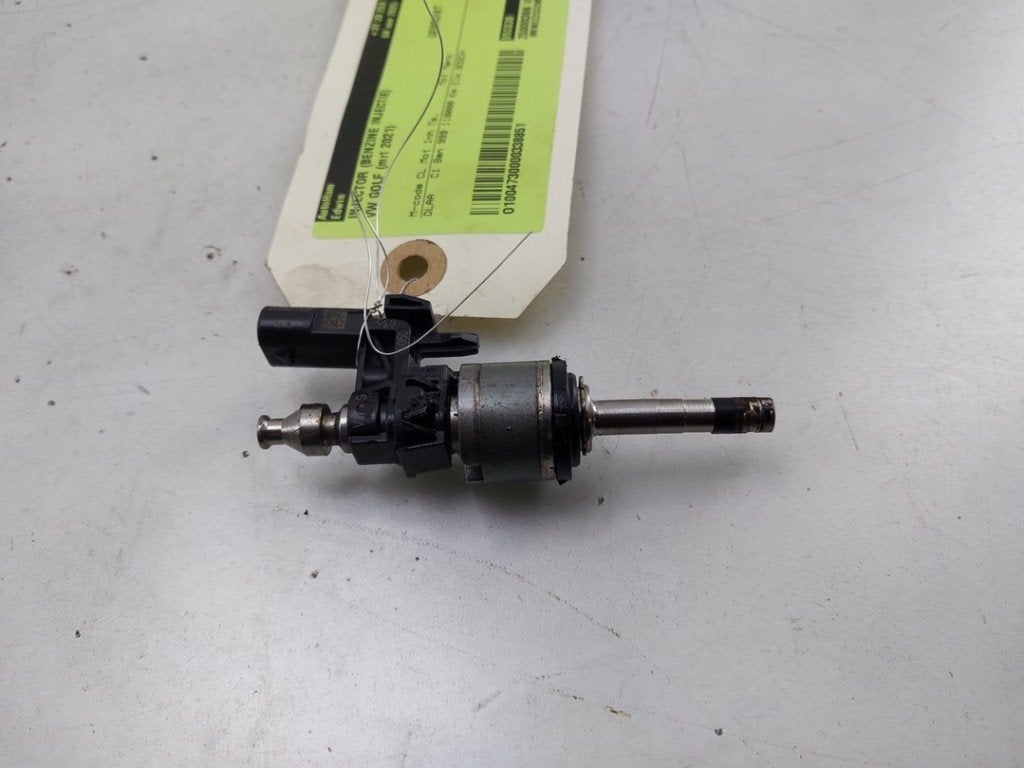 INJECTEUR Volkswagen Golf VIII (CD1) (|05C906036|05C036|), Utilisé, Volkswagen