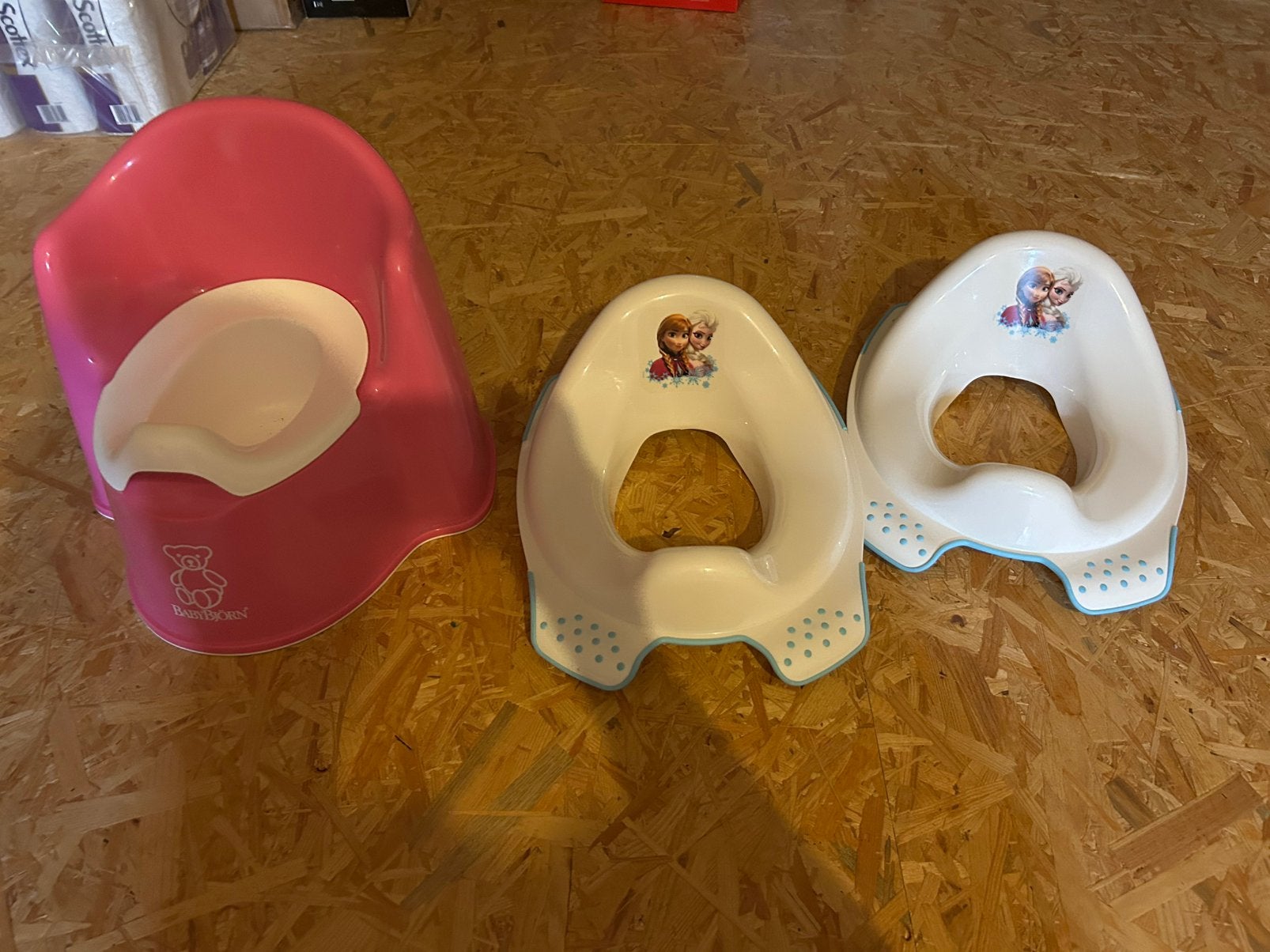 Plaspotje en toiletverkleiner, Enfants & Bébés, Aliments pour bébé & Accessoires, Enlèvement, Comme neuf