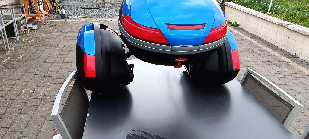 ACCESSOIRES MOTO VALISES PLUS TOPCASE, Enlèvement, Comme neuf