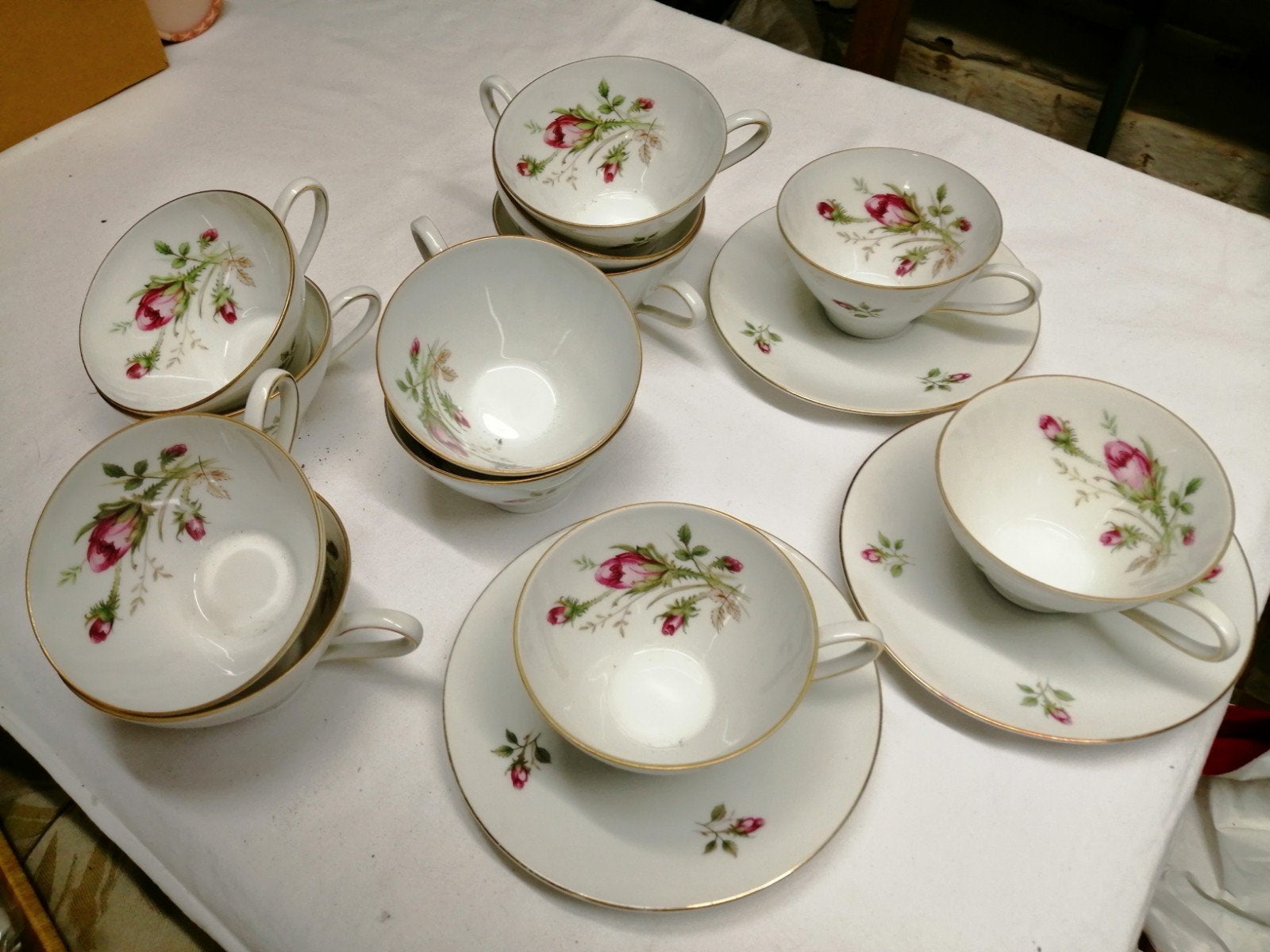 sachets et soucoupes à café, en parfait état, Enlèvement