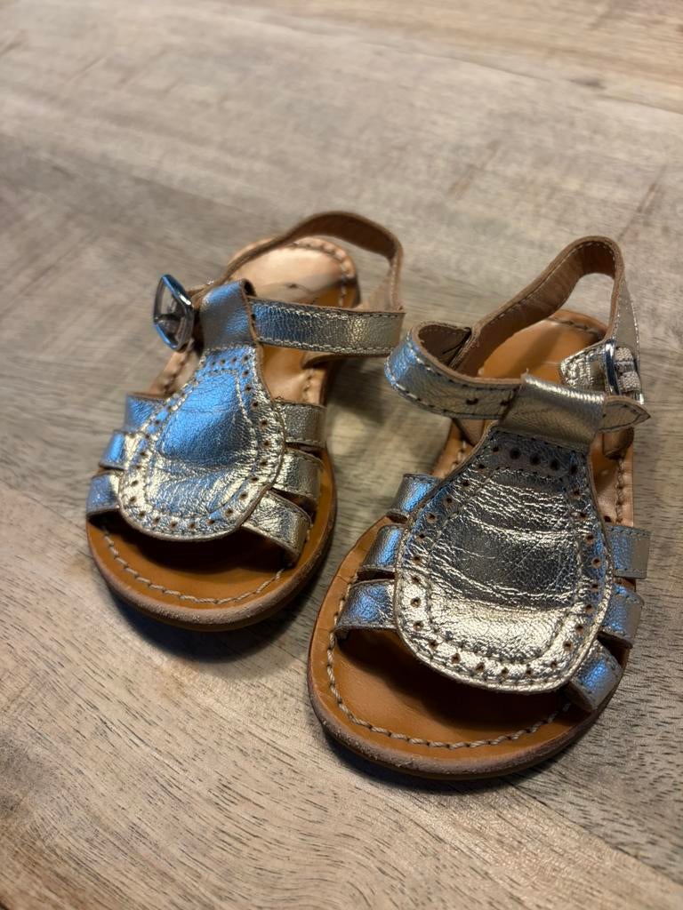 Paire de sandales pour fille - Gallucci - Taille 21, Enlèvement ou Envoi, Comme neuf, Fille