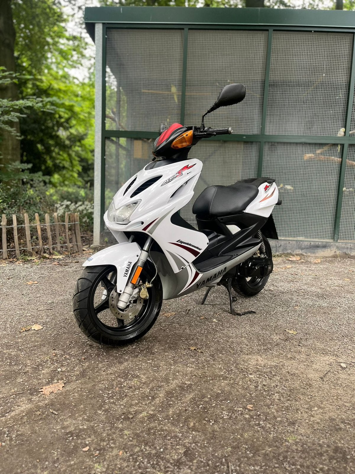 Yamaha Aerox 2 takt nieuw staat 3663km, Enlèvement, Comme neuf, Électrique, Aerox