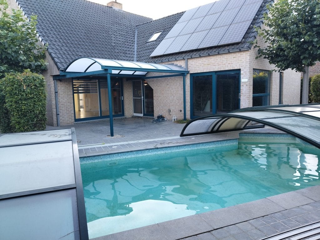 Instapklare zeer ruime energiezuinige woning met zwembad, Immo, Huizen en Appartementen te koop, Lierde, 200 tot 500 m², Provincie Oost-Vlaanderen