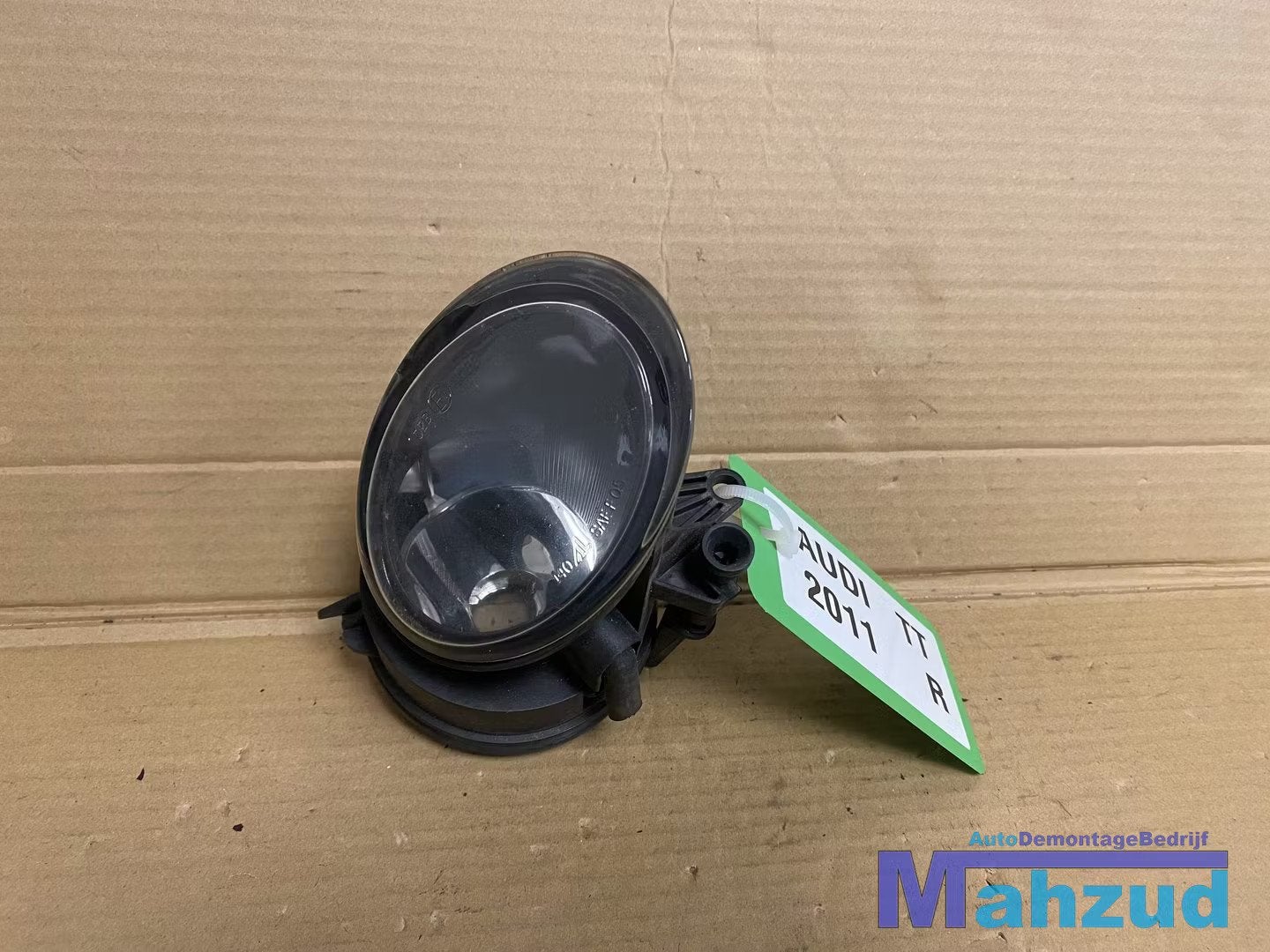 AUDI TT rechts mistlamp 2006-2015, AUDI AG, Auto-Union-Strasse 1
85045  Ingolstadt, DE, Audi, Utilisé