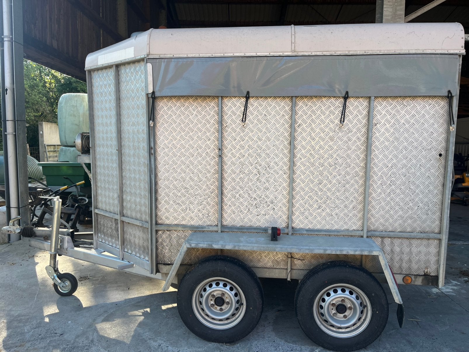Vee aanhangwagen Tack, Auto diversen, Aanhangers en Bagagewagens, Ophalen, Gebruikt, Tack, 8700 Tielt
