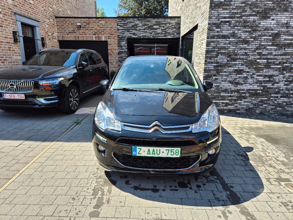 Citroën C3 Exclusive 1.2i 2016 AC Camera Navi GARANTIE, Auto's, Voorwielaandrijving, Dealer onderhouden, Stof, Bedrijf