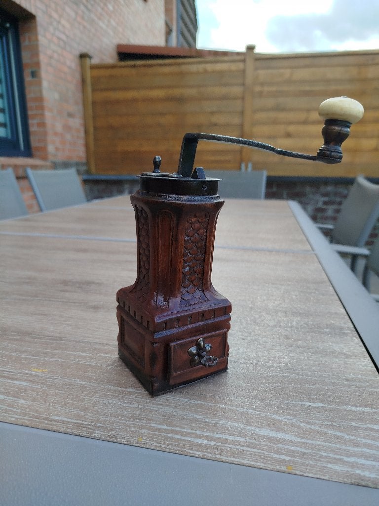 moulin a cafe louis XIV  signe, Collections, Enlèvement ou Envoi