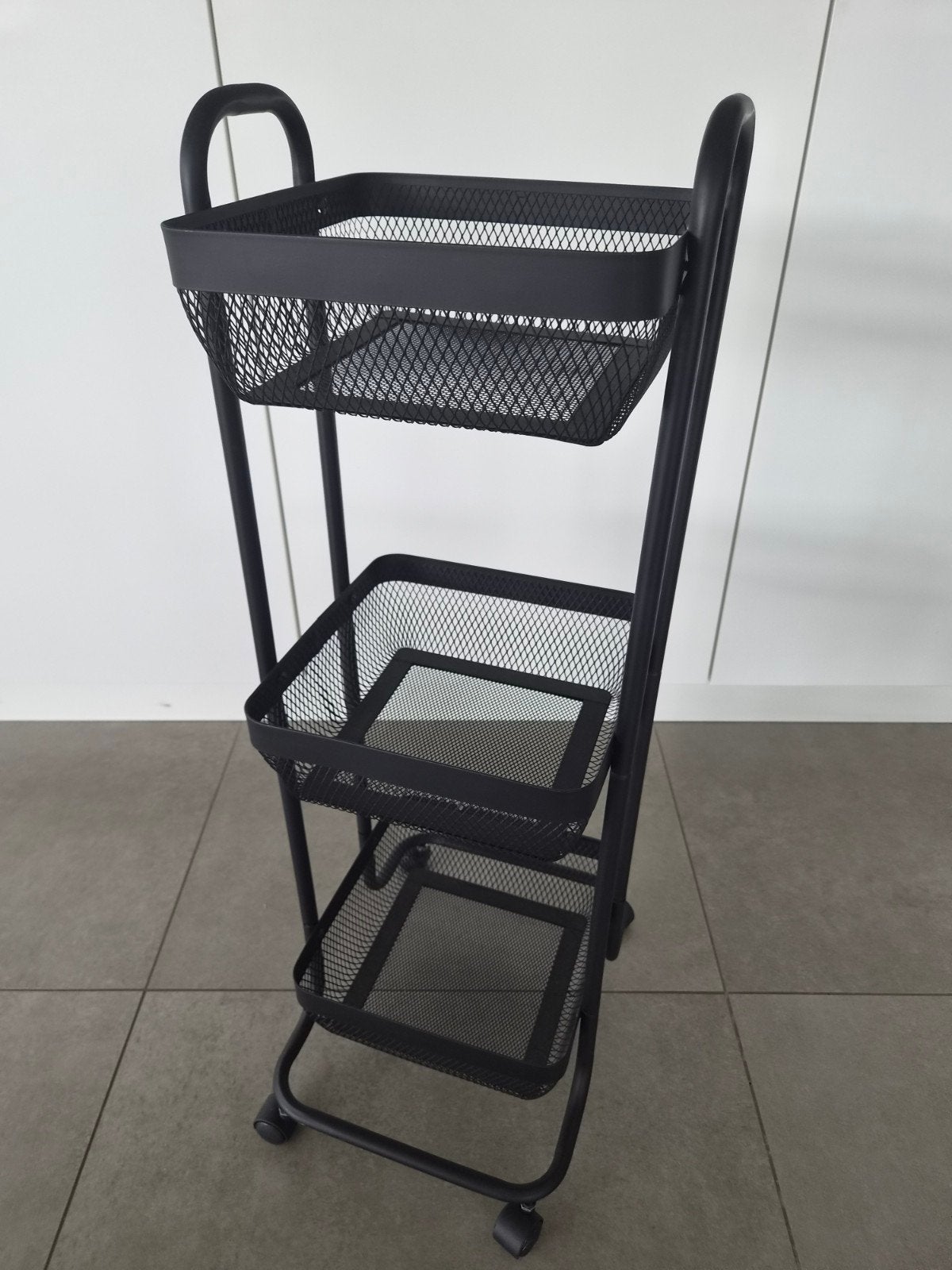 verrijdbaar karretje met 3 mandjes  30€, Huis en Inrichting, Ophalen of Verzenden, Verrijdbaar