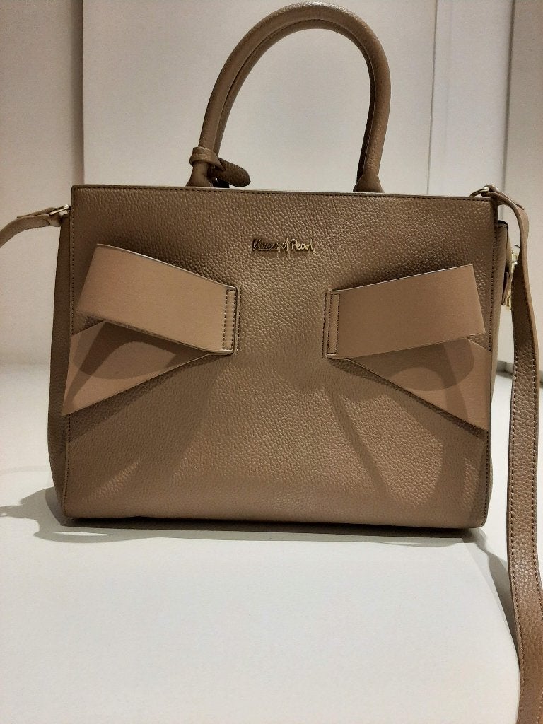 Handtas Kisses of pearl, Handtassen en Accessoires, Tassen | Damestassen, Ophalen, Zo goed als nieuw, Beige, Handtas