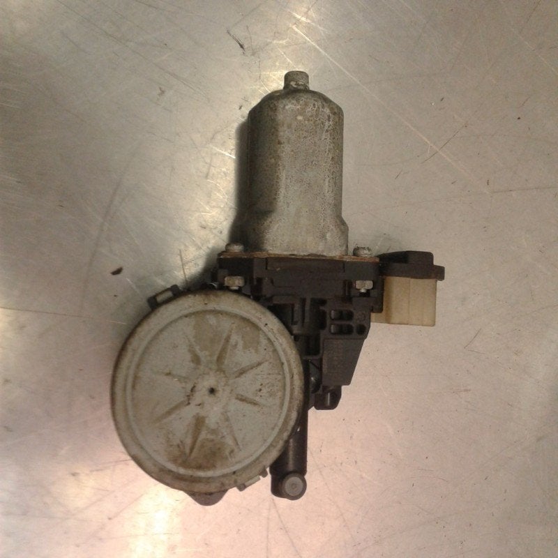 RUITENWISSERMOTOR VOOR Nissan X-Trail (T31), Gebruikt, Germany@nissan-services.eu, Kronenweg 38
50389  Wesseling, DE, Nissan