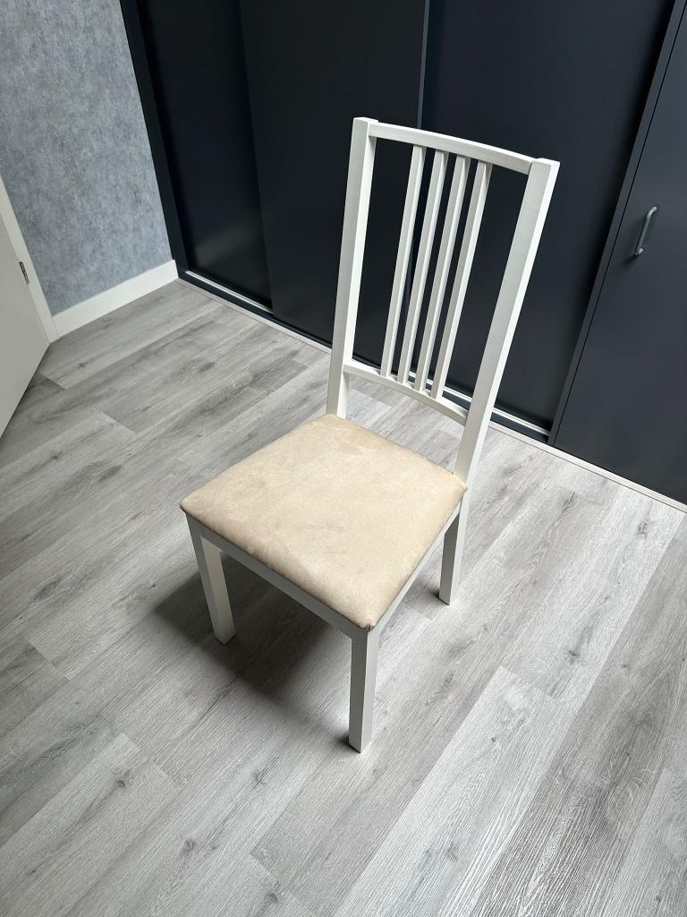 Houten stoelen, Huis en Inrichting, Stoelen, Ophalen, Twee, Wit, Hout