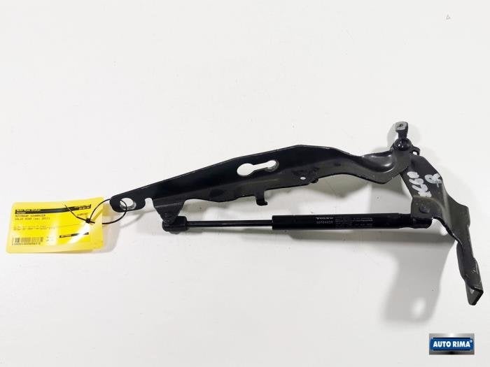 Charnière capot d'un Volvo XC60, -, 3 mois de garantie, -, -