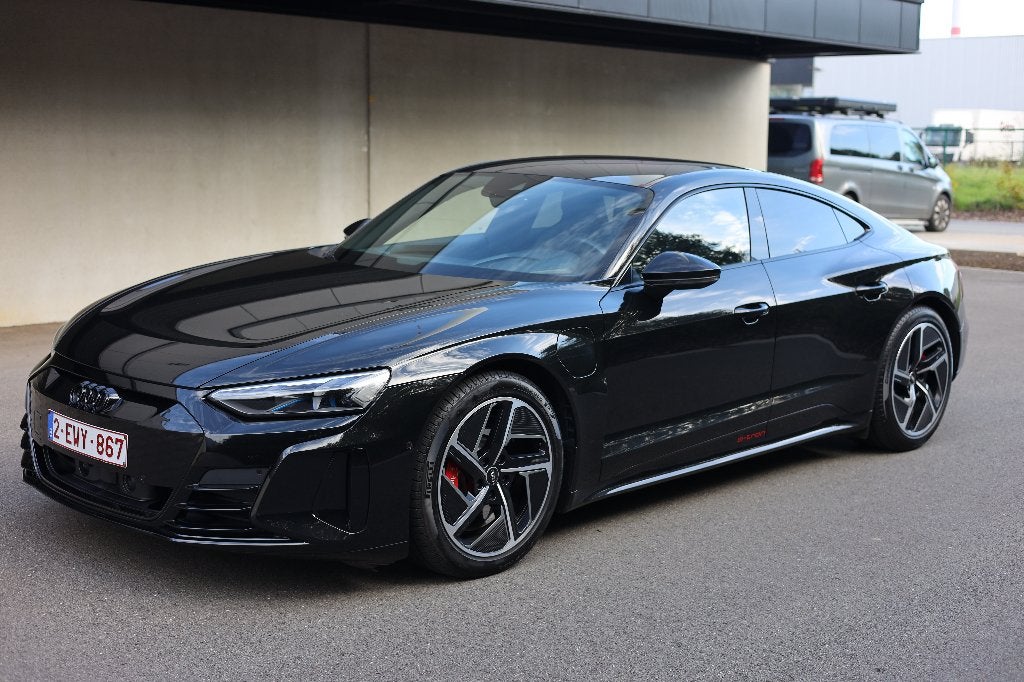 Audi Etron GT - 2023, Auto's, Automaat, https://public.car-pass.be/vhr/ffc1918a-684e-43f6-bcb1-61f265e7b2cb, 0 cilinders, 0 kg