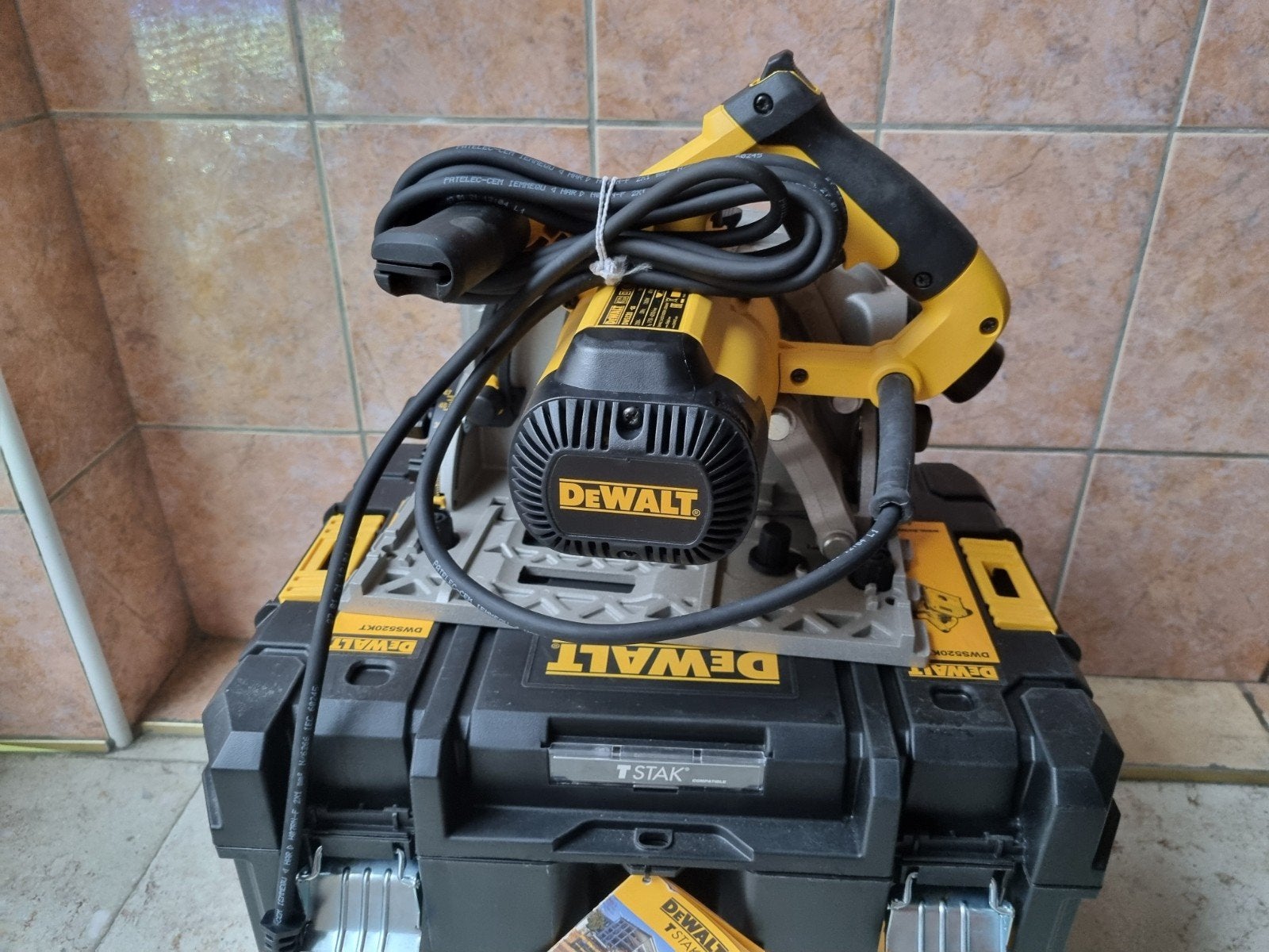DeWalt DWS520KT 1300W neuve – scie plongeante TSTAK, Enlèvement, Neuf