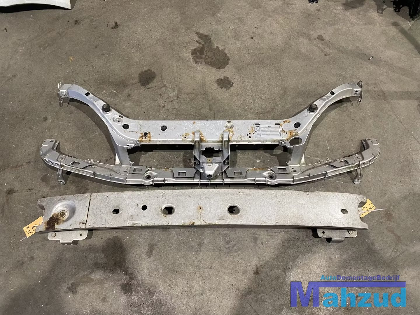 FORD FOCUS 1 Grijs front bumperbalk voor 1998-2005, Gebruikt, Voor, Info@ford.com, Ford