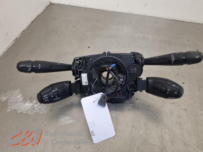 Commutateur combi colonne de direction d'un Toyota Pro-Ace, -, 3 mois de garantie, Toyota, Utilisé