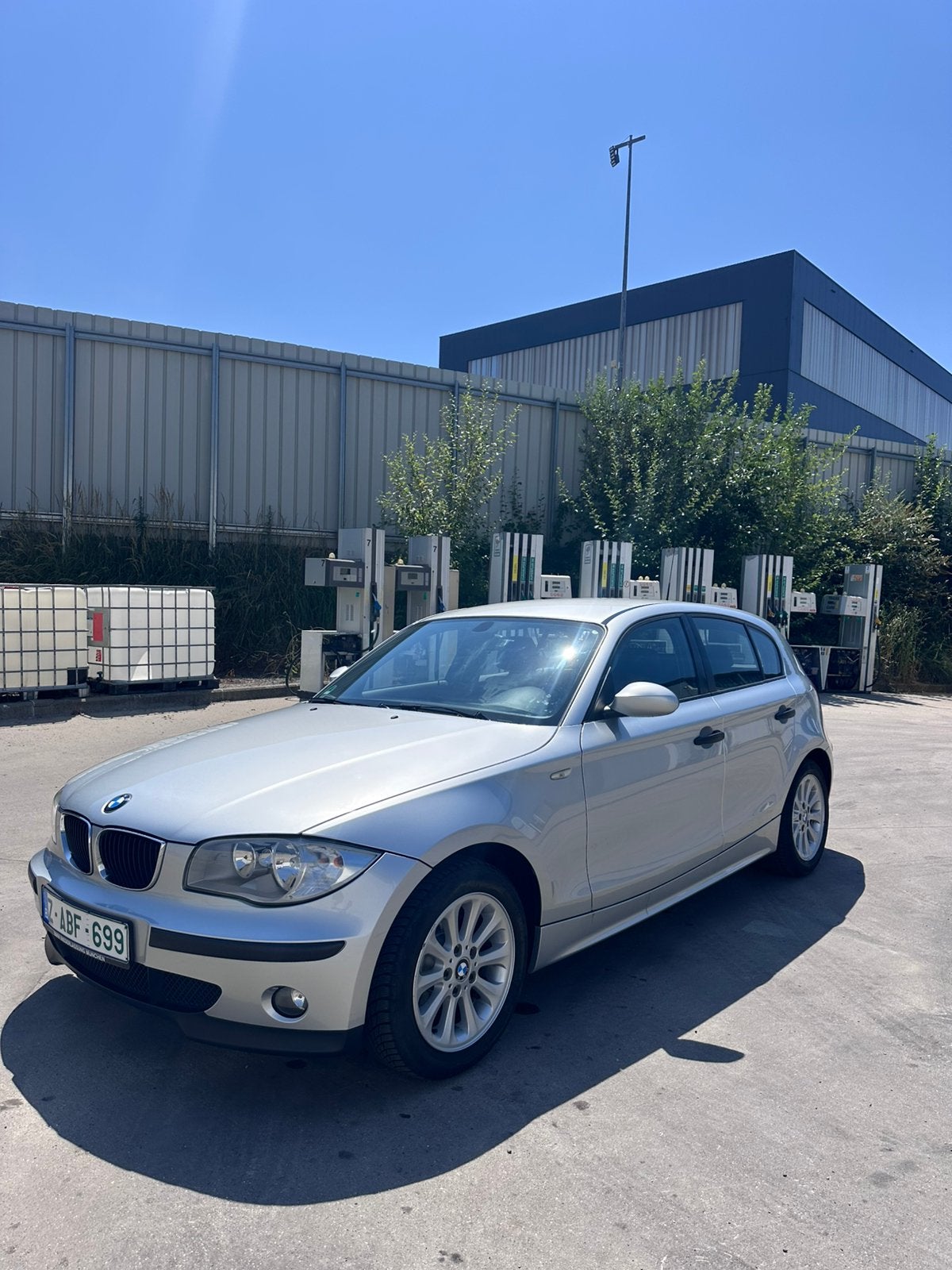 BMW 116i | BENZINE | AIRCO | ZETELVERWARMING, Auto's, Zwart, 4 cilinders, Bedrijf, 5 deurs