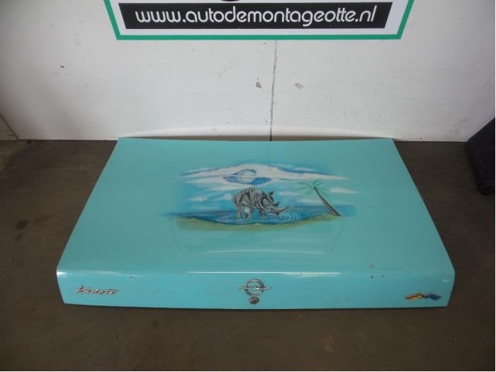Couvercle coffre d'un Opel Kadett, -, 3 mois de garantie, Utilisé, -