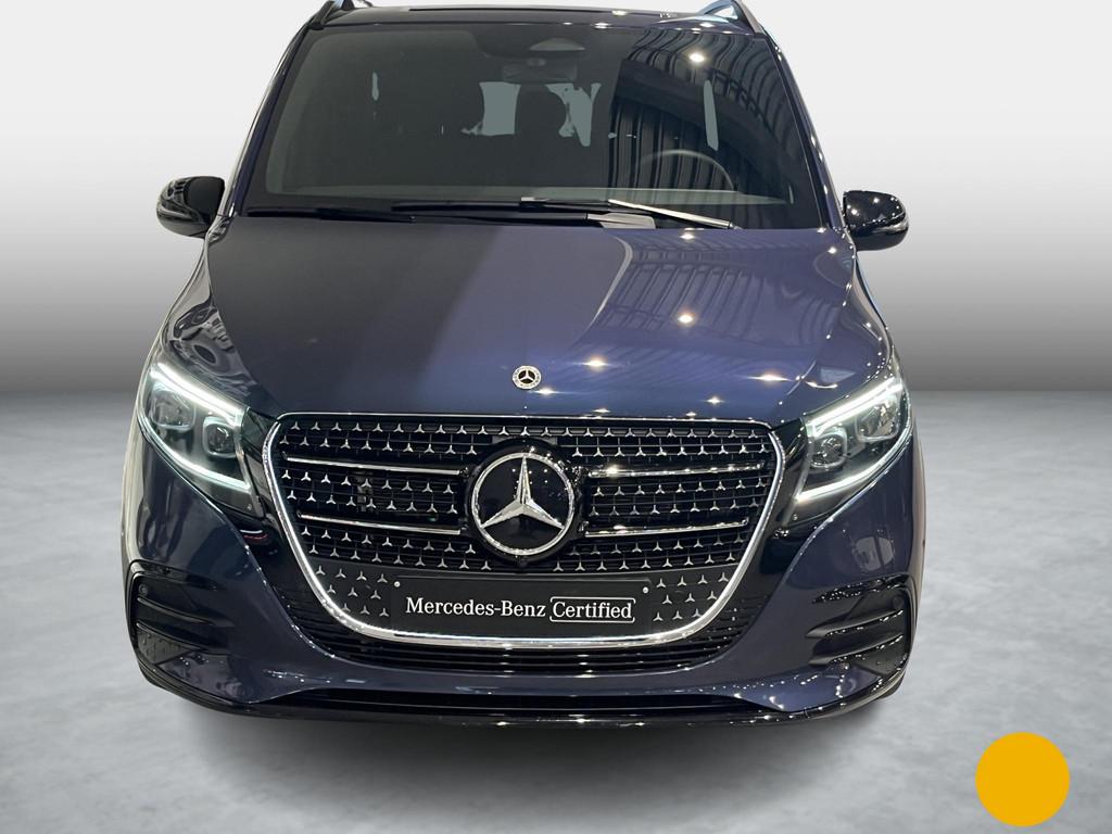 Mercedes-Benz V 250D L2 NEW MODEL AMG LINE+MBUX+PARKEERPAKKE, Auto's, Mercedes-Benz, Automaat, 4 cilinders, 2000 kg, Blauw