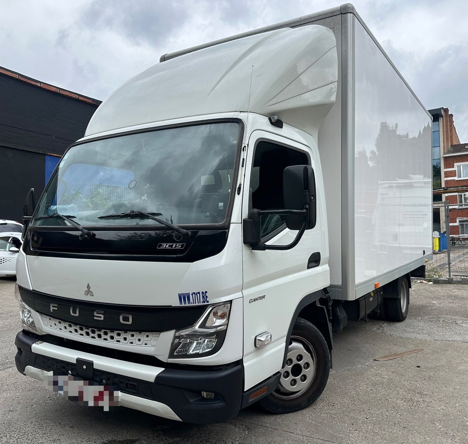 MITSUBISHI FUSO CANTER 3.0 **1er main ***, Achat, 3 places, Boîte manuelle, Noir