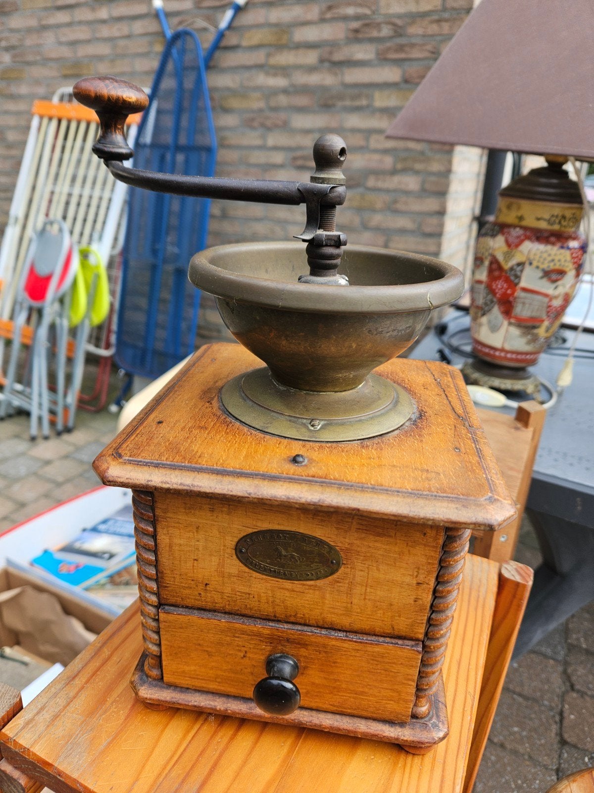 koffiemolen antiek, Ophalen
