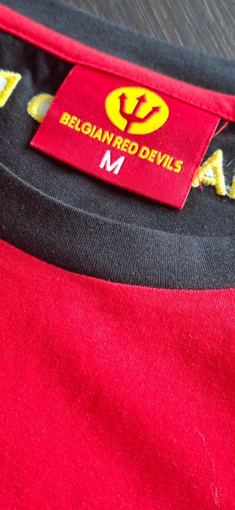 Belgian Red Devils maat Medium. T shirt, Kleding | Heren, T-shirts, Maat 48/50 (M), Ophalen of Verzenden, Zo goed als nieuw, Rood