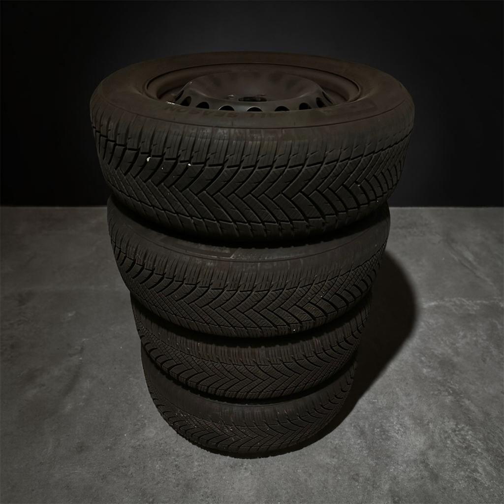 Volkswagen Touren all season banden, Auto-onderdelen, Banden en Velgen, Ophalen, All Season, Band(en)