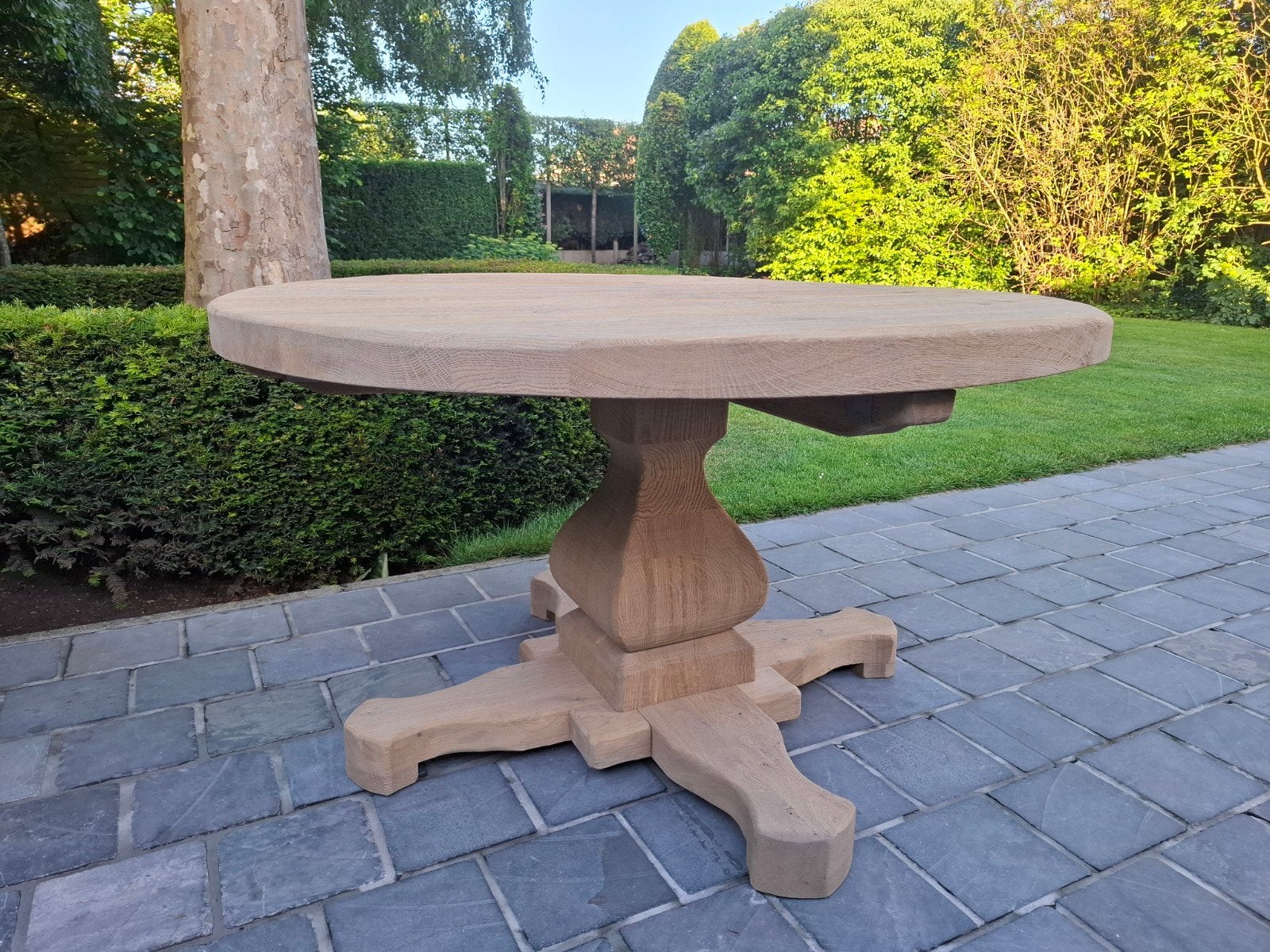 Volledig massief eiken ronde eettafel. 130cm diameter, Ophalen of Verzenden