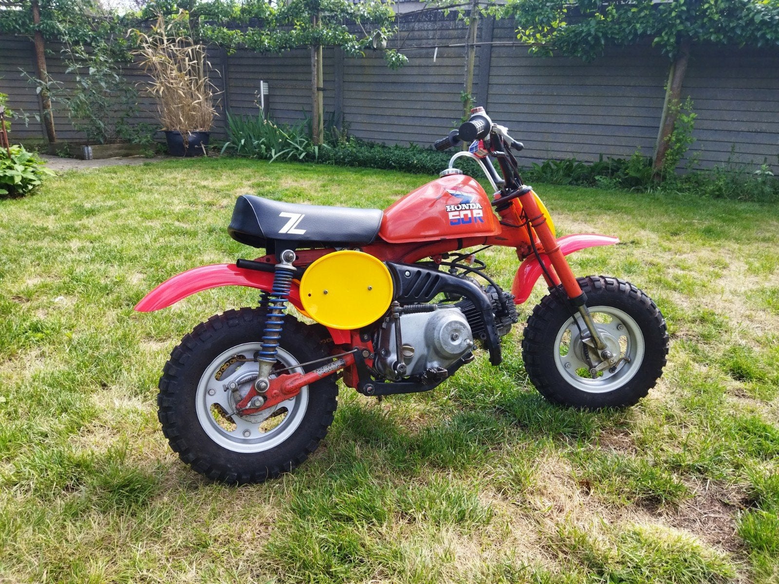 Honda Z50R, Ophalen