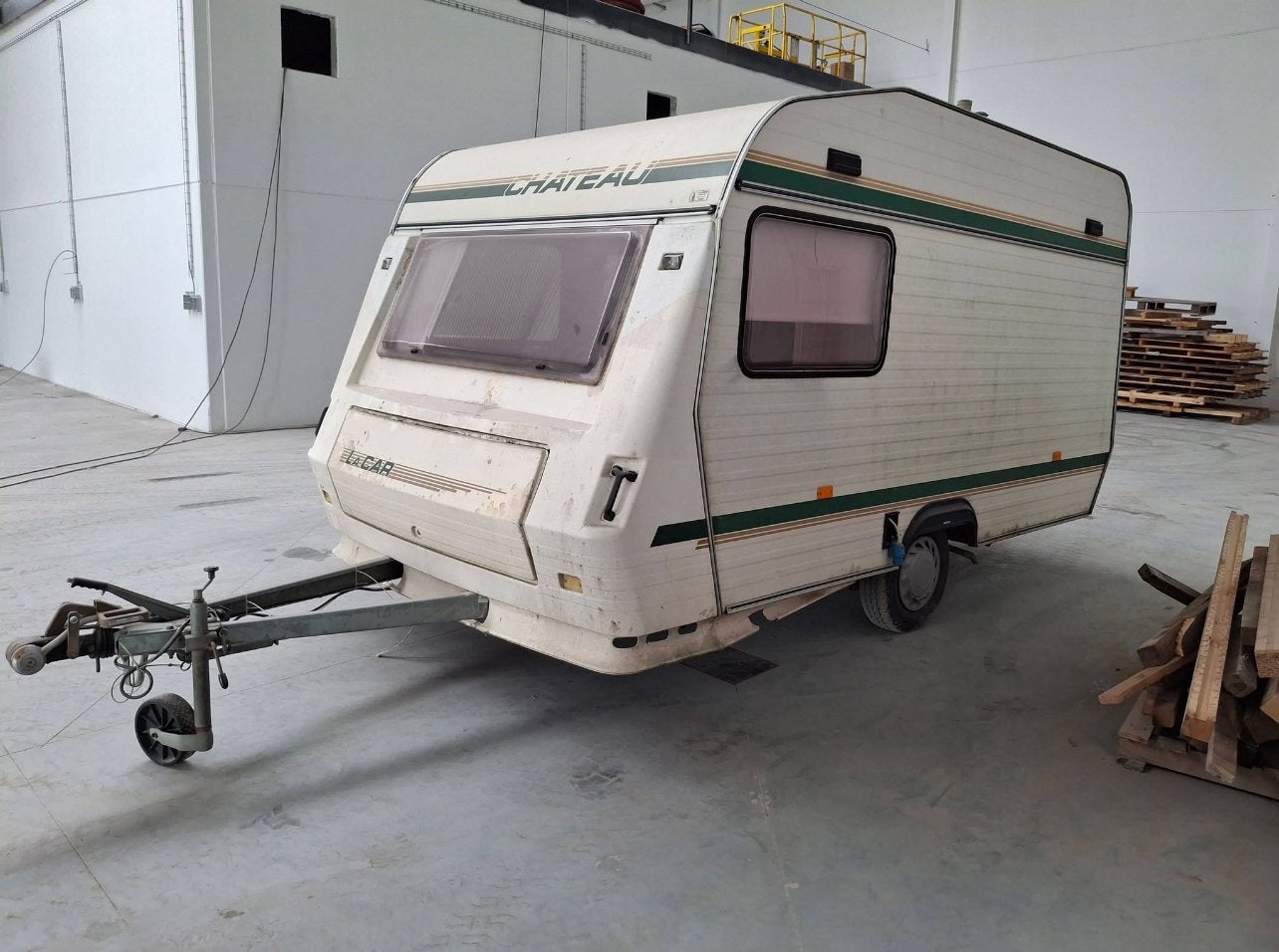 Caravane Château 380 - Roule parfaitement, Particulier