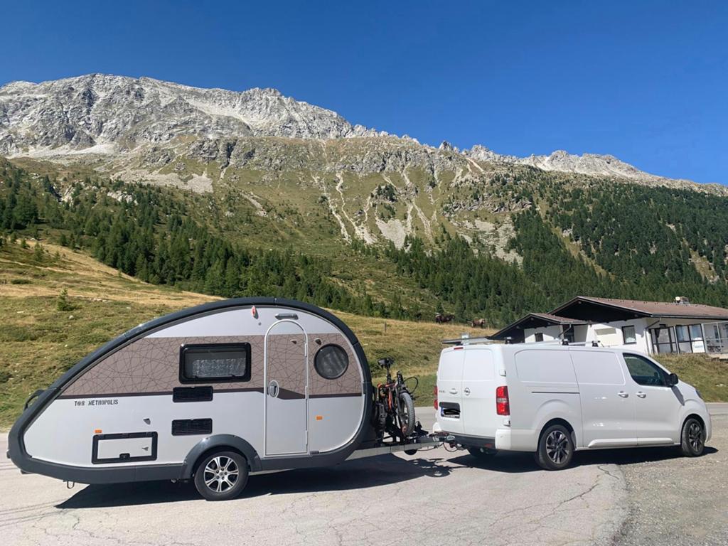 Caravan T@b400 (Teardrop) met mover, zonwering en fietsenrek, Vast bed, Schokbreker, Tot en met 3, Particulier