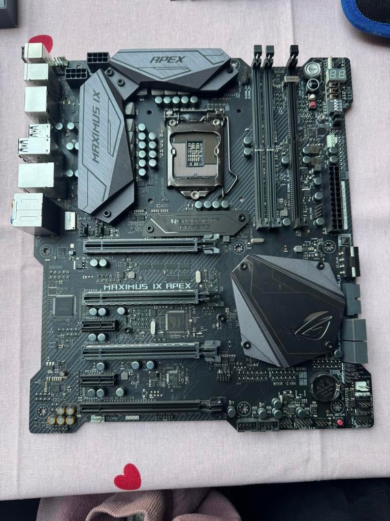 Asus Rog Maximus IX apex -top overclocker bord lga 1151, Computers en Software, Moederborden, Ophalen, Gebruikt, Intel