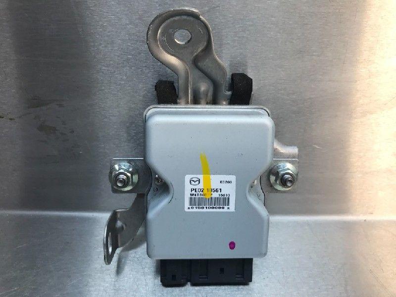MODULE DE POMPE À CARBURANT Mazda (|PE0218561|), Hitdorfer Straße 73
51371  Leverkusen, DE, Mazda, Utilisé, Info@mazda.de