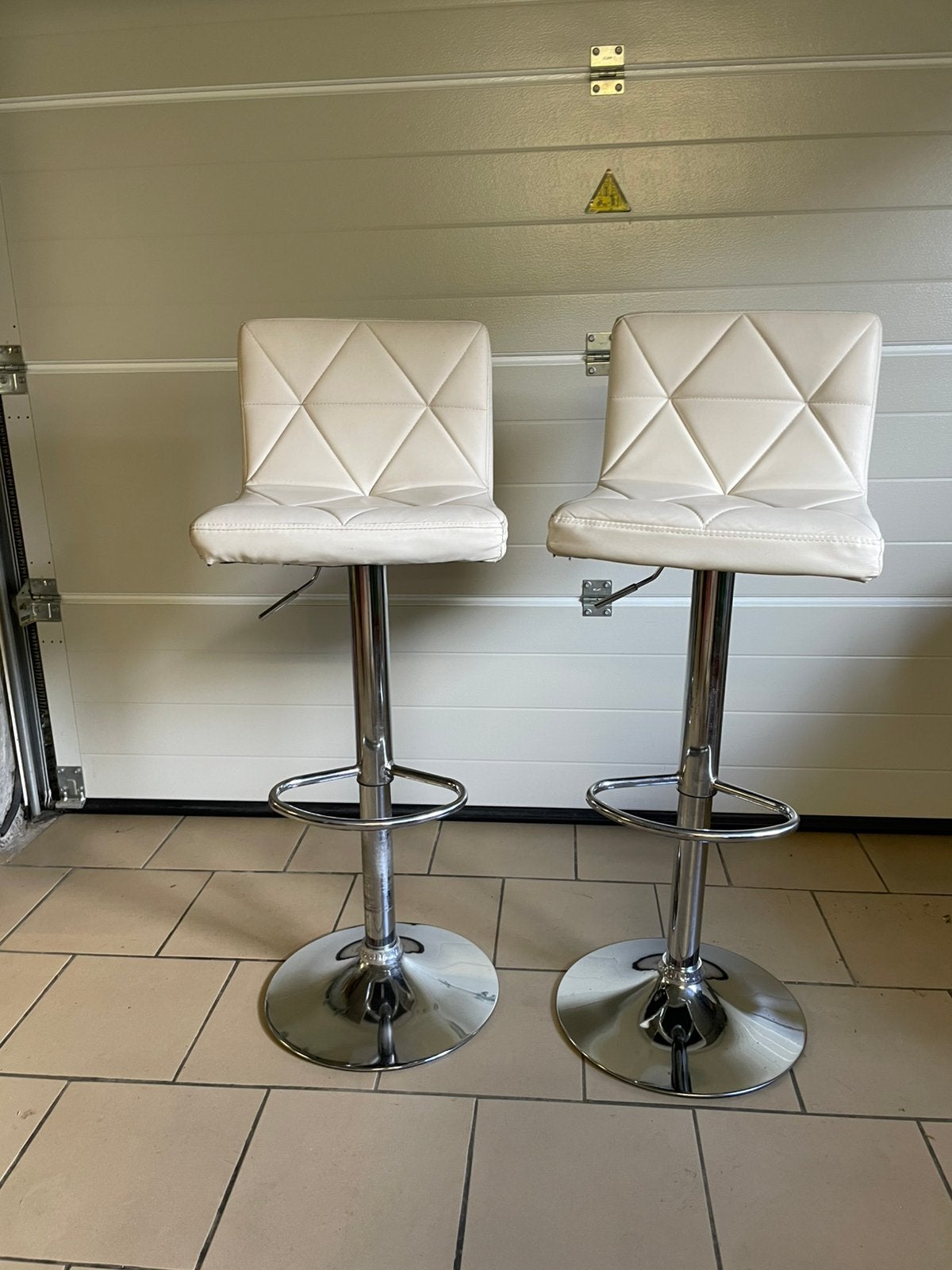 Deux tabourets de bar (hauteur reglable), Maison & Meubles, Tabourets de bar, Enlèvement, Utilisé
