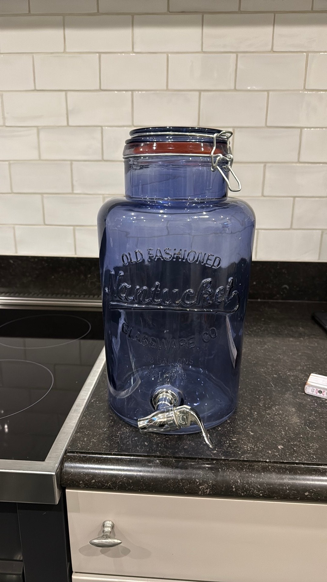 Glazen gallon Old Fashioned Nantucket, Met deksel, Ophalen of Verzenden, Zo goed als nieuw, Glas